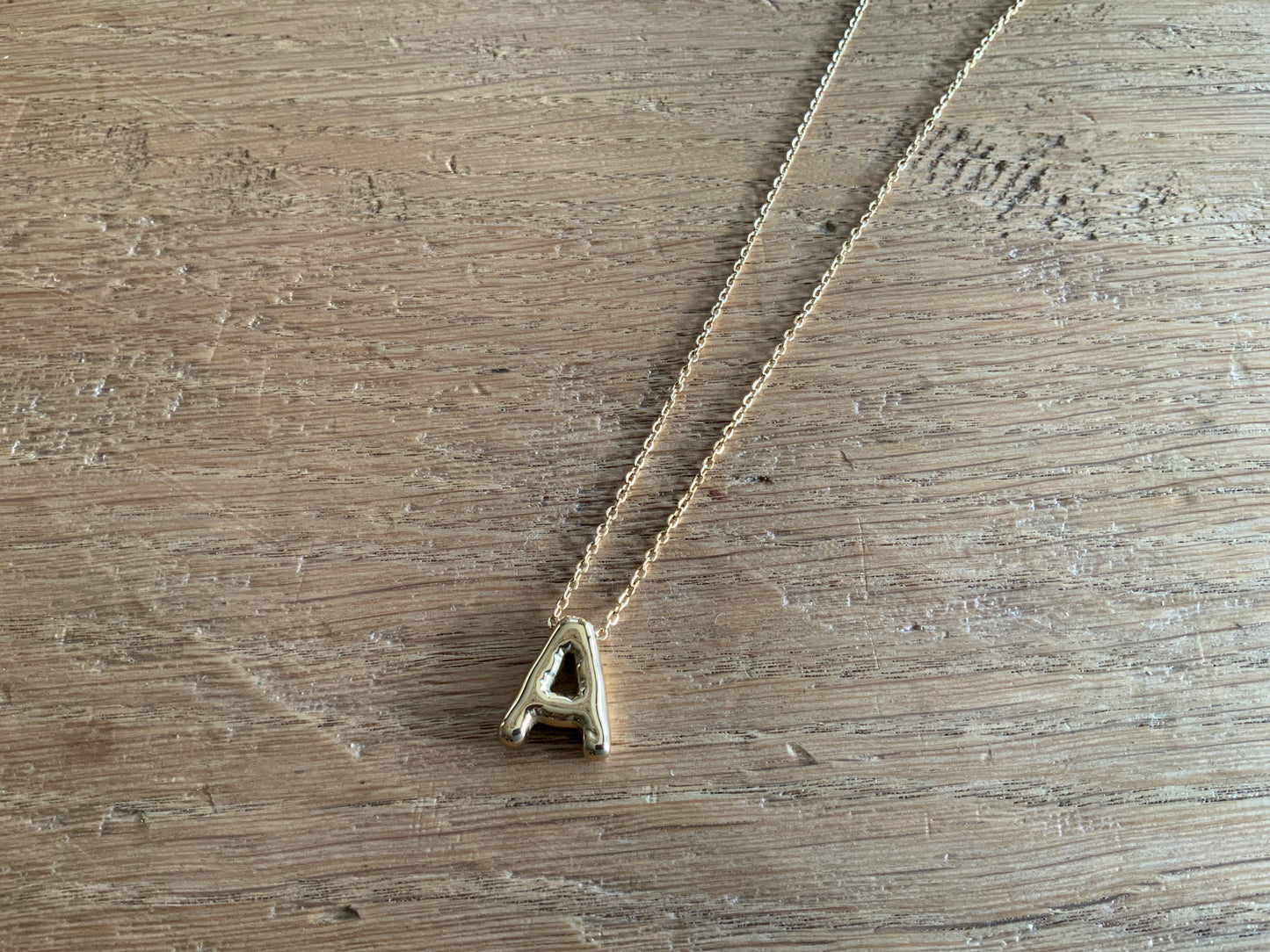 COLLAR LETRA